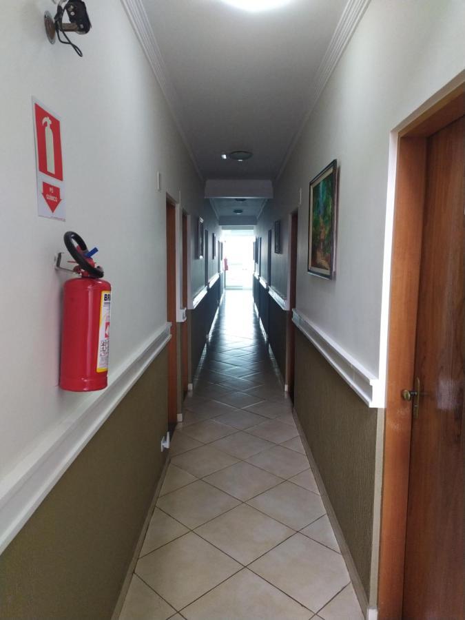 Hotel Dayse Santana de Parnaíba エクステリア 写真